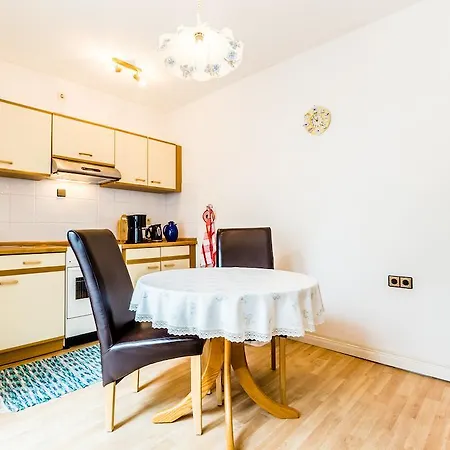 Ferienwohnung Köln-Altstadt-Nord Zimmer foto